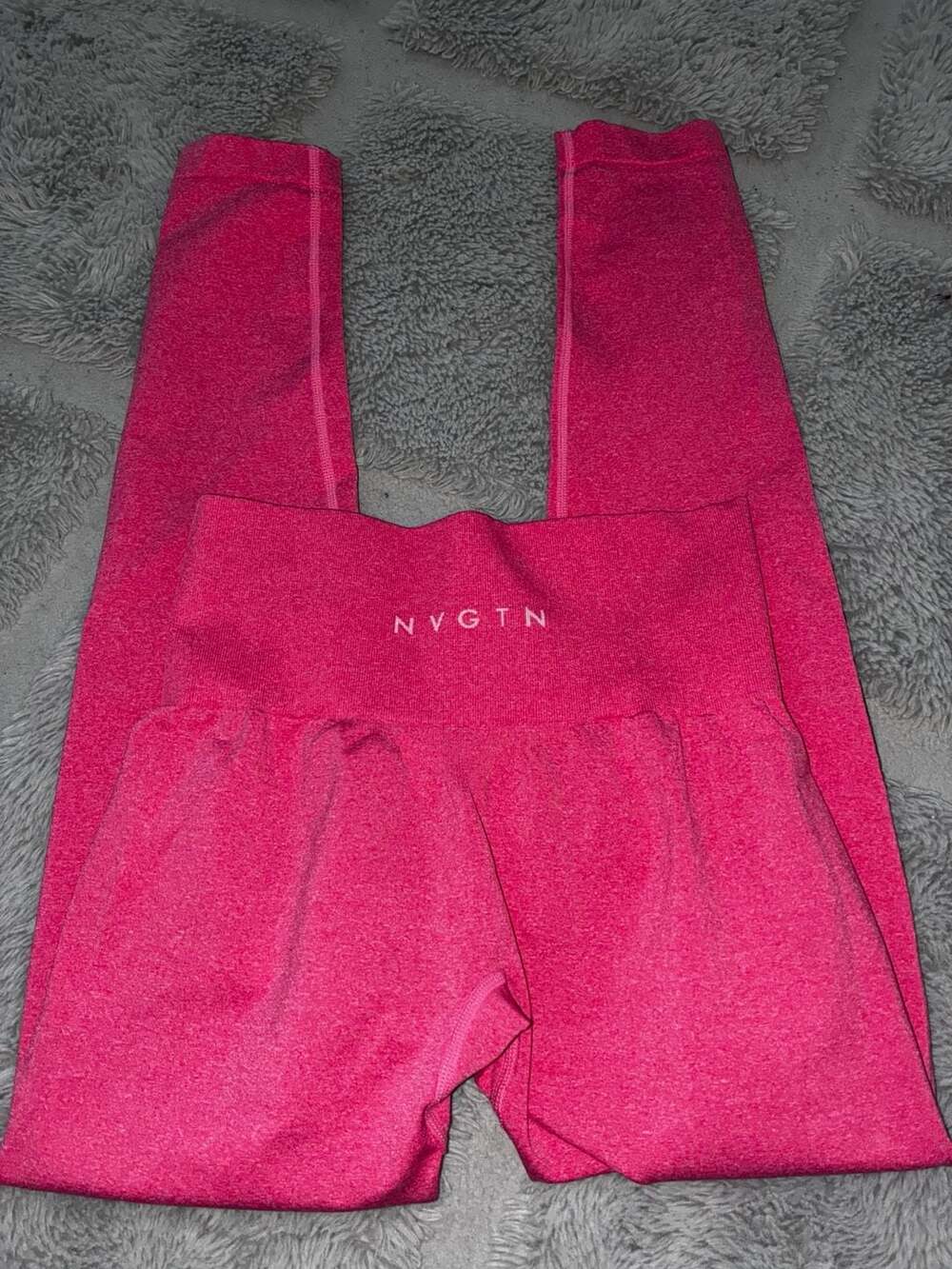 NVGTN Curve Seamless Leggings in Fuchsia